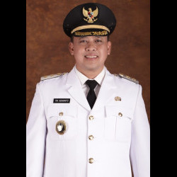 Tri Adhianto